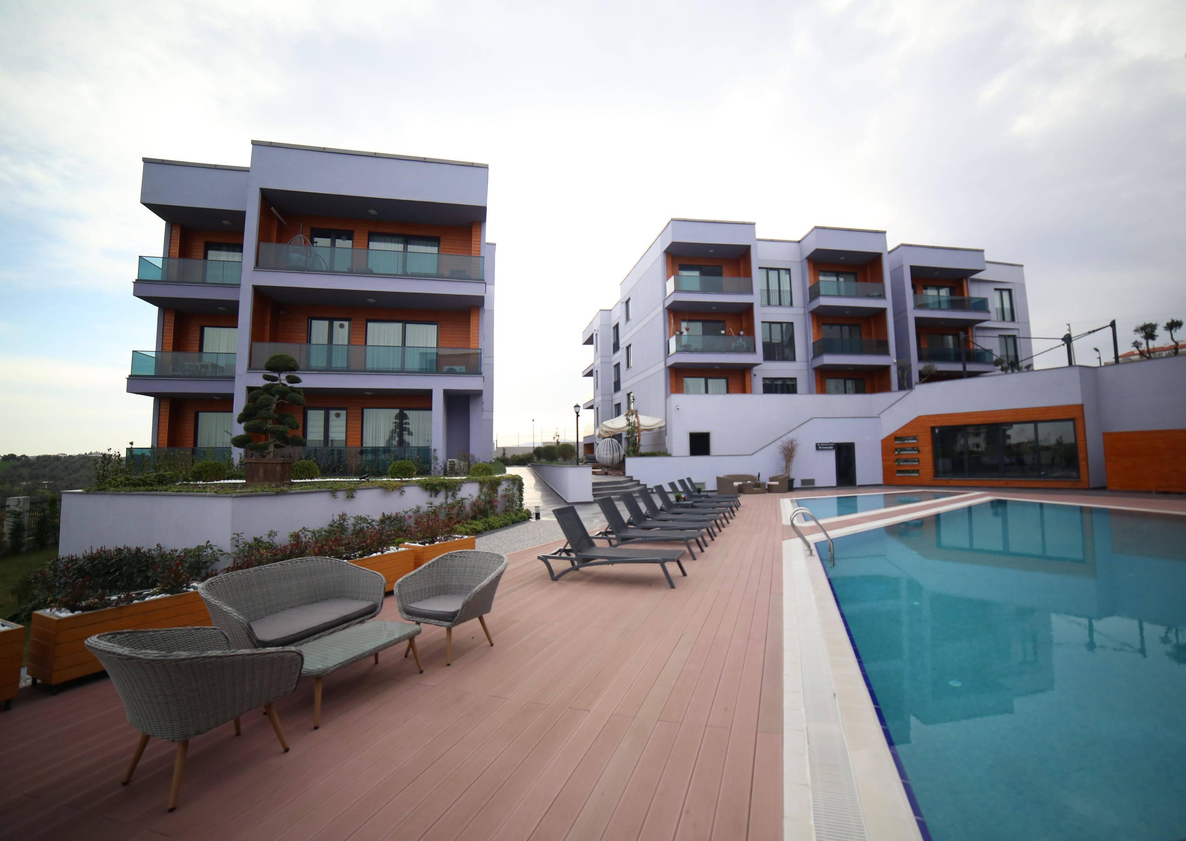 Green Hills Suites Ялова Екстериор снимка