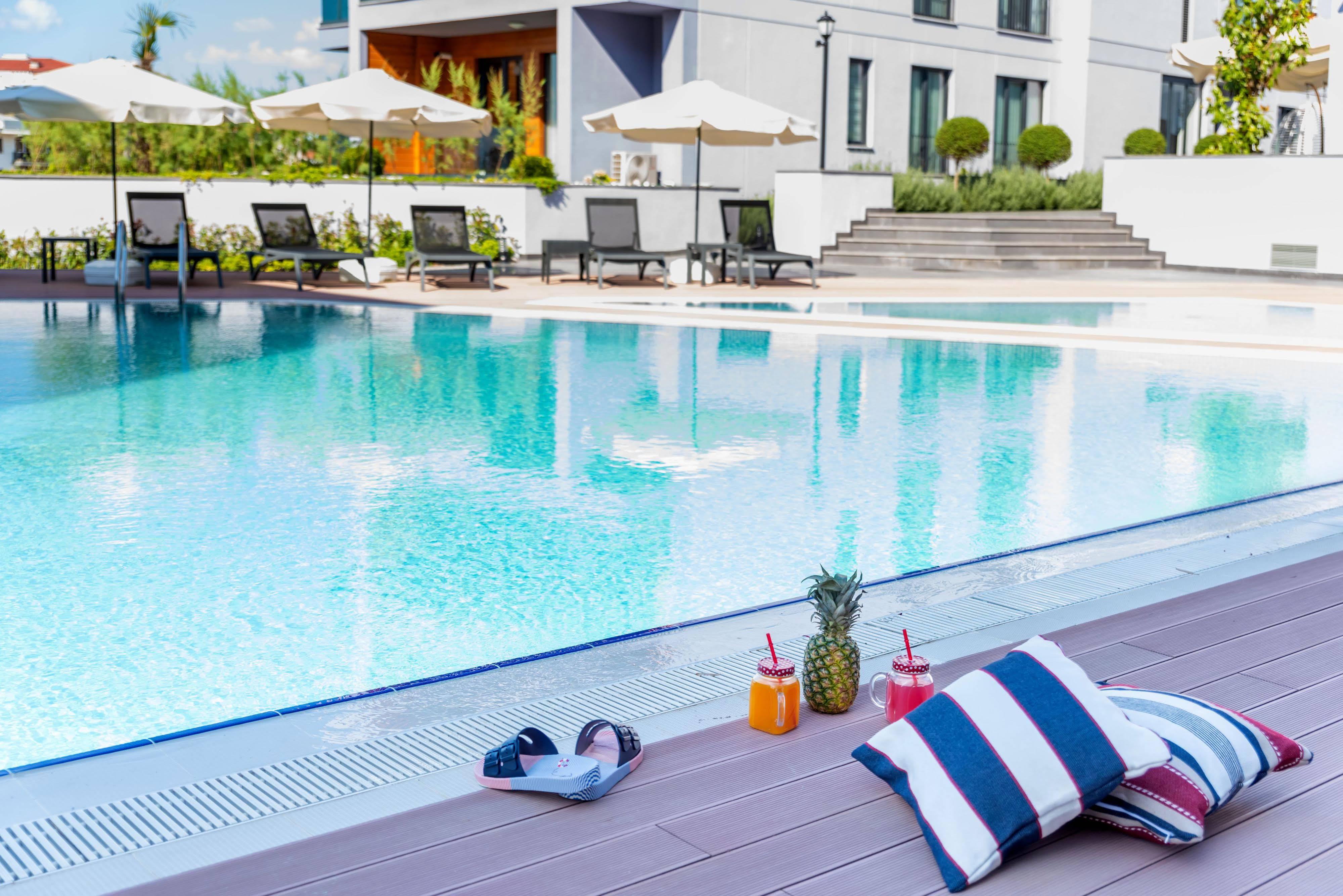 Green Hills Suites Ялова Екстериор снимка