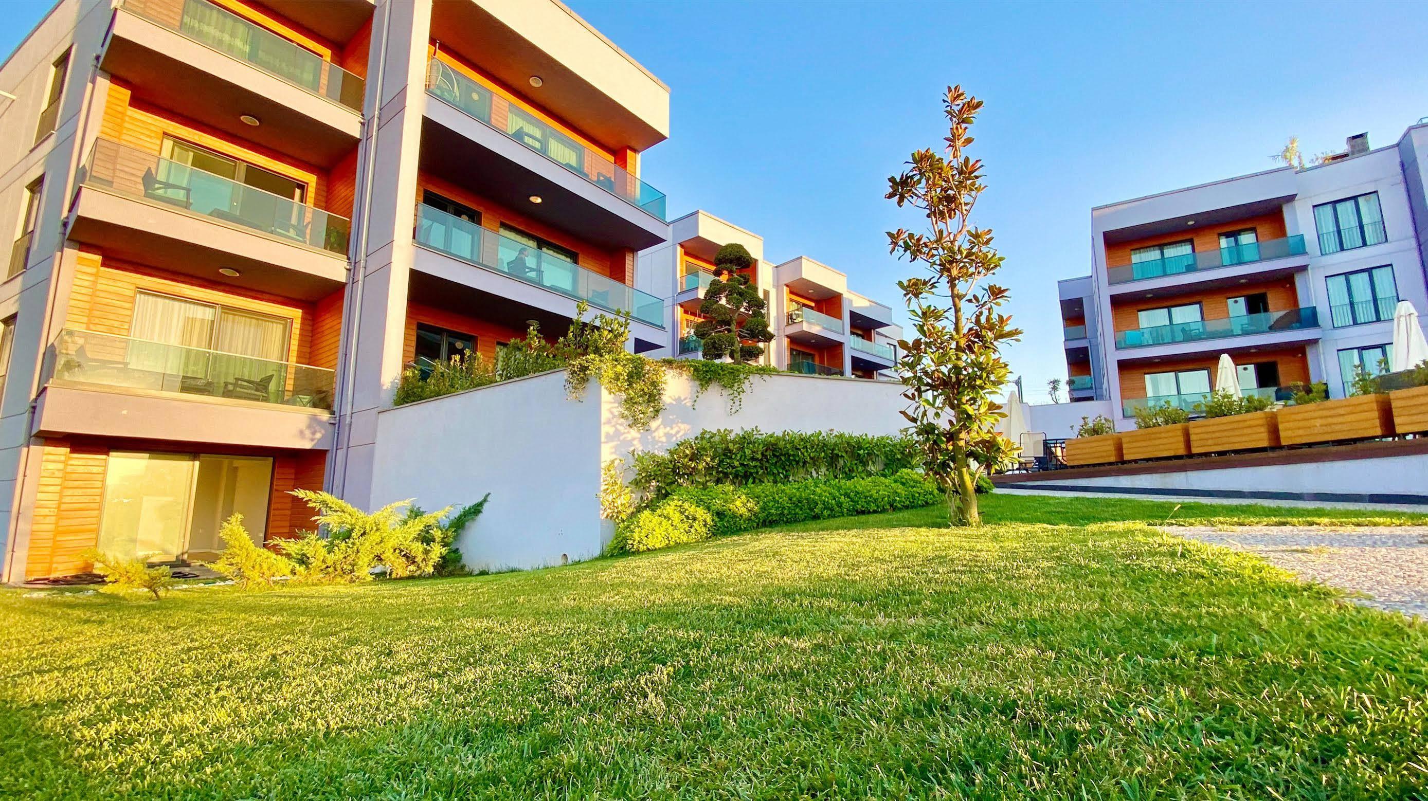 Green Hills Suites Ялова Екстериор снимка
