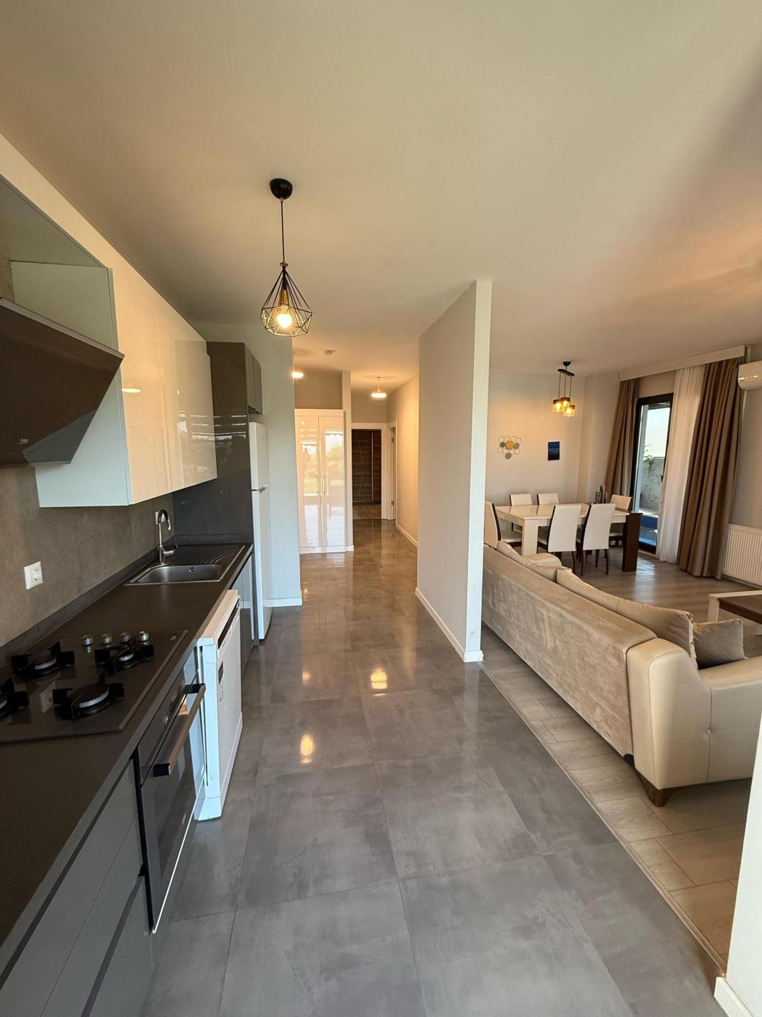 Green Hills Suites Ялова Екстериор снимка