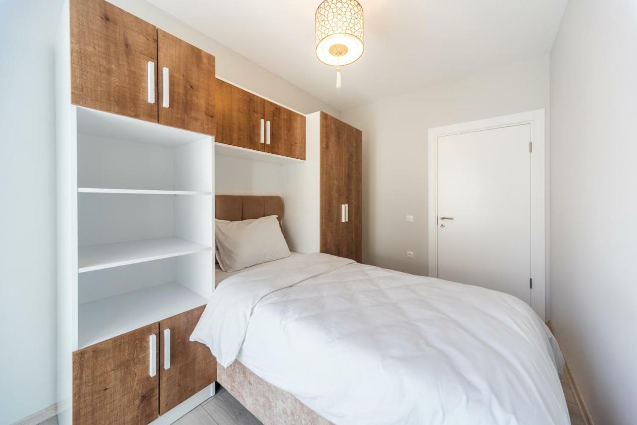 Green Hills Suites Ялова Екстериор снимка