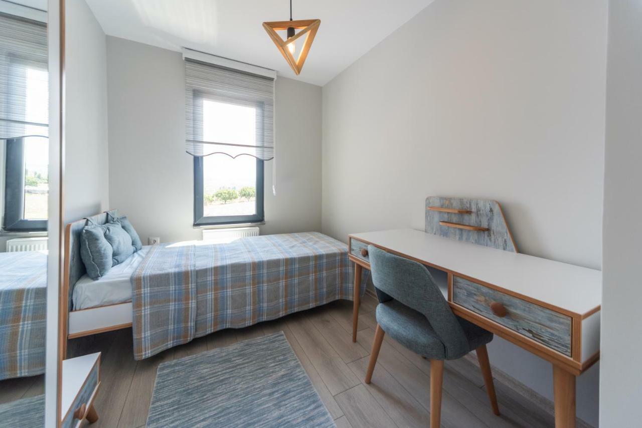Green Hills Suites Ялова Екстериор снимка
